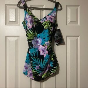 Roxanne One-Piece Swimwear C Bra-Sized NWT